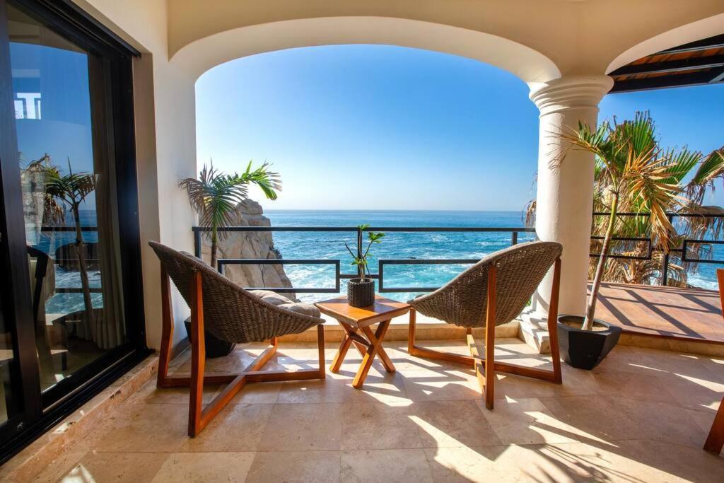 Beach Front Casa Bruma Jacuzzi With Massage Villa Cabo San Lucas Eksteriør billede